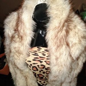 SOLD 😍 🚫 Evans Mink Stole